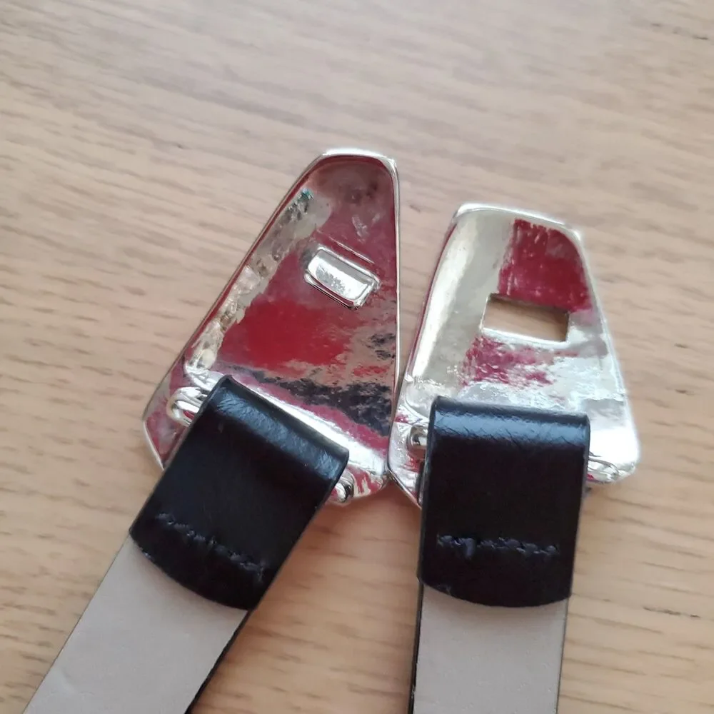 Vintage 80s Silver Buckle Black Belt